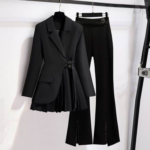 ブラック/スーツ+ブラック/パンツ